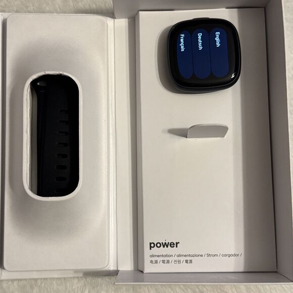 Fitbit Versa 4 Fitness Smartwatch with Daily Readiness, GPS, 24/7 Heart Rate - Picture 4 of 9